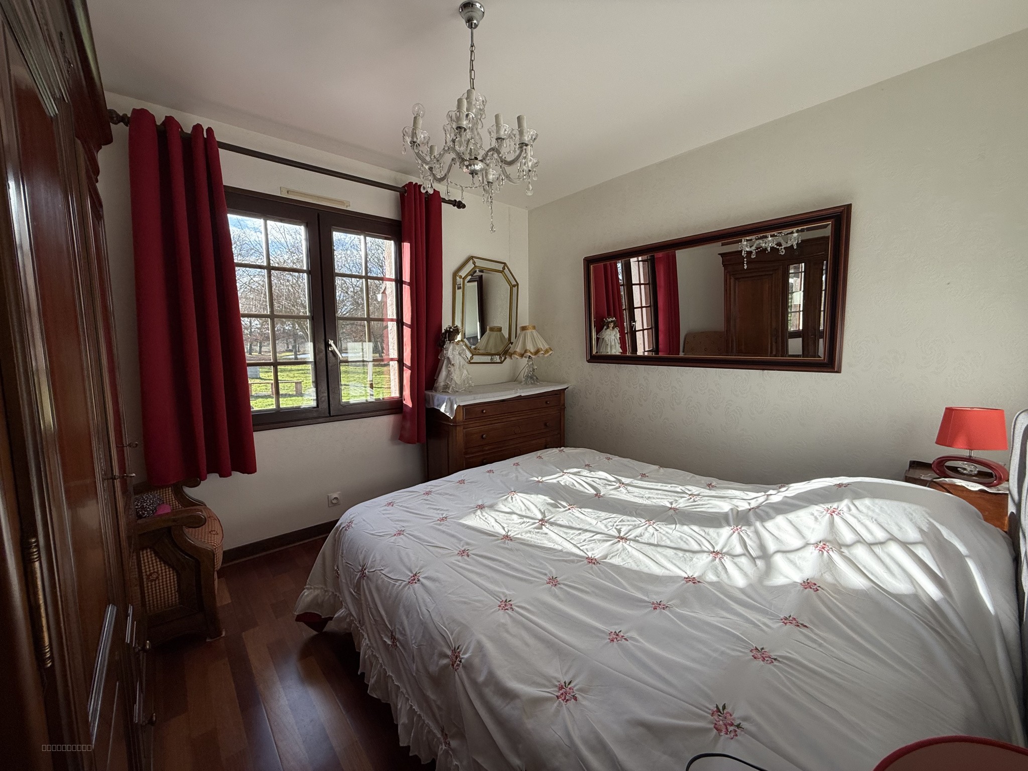 Ensemble immobilier - Selles-Saint-Denis — photo 8