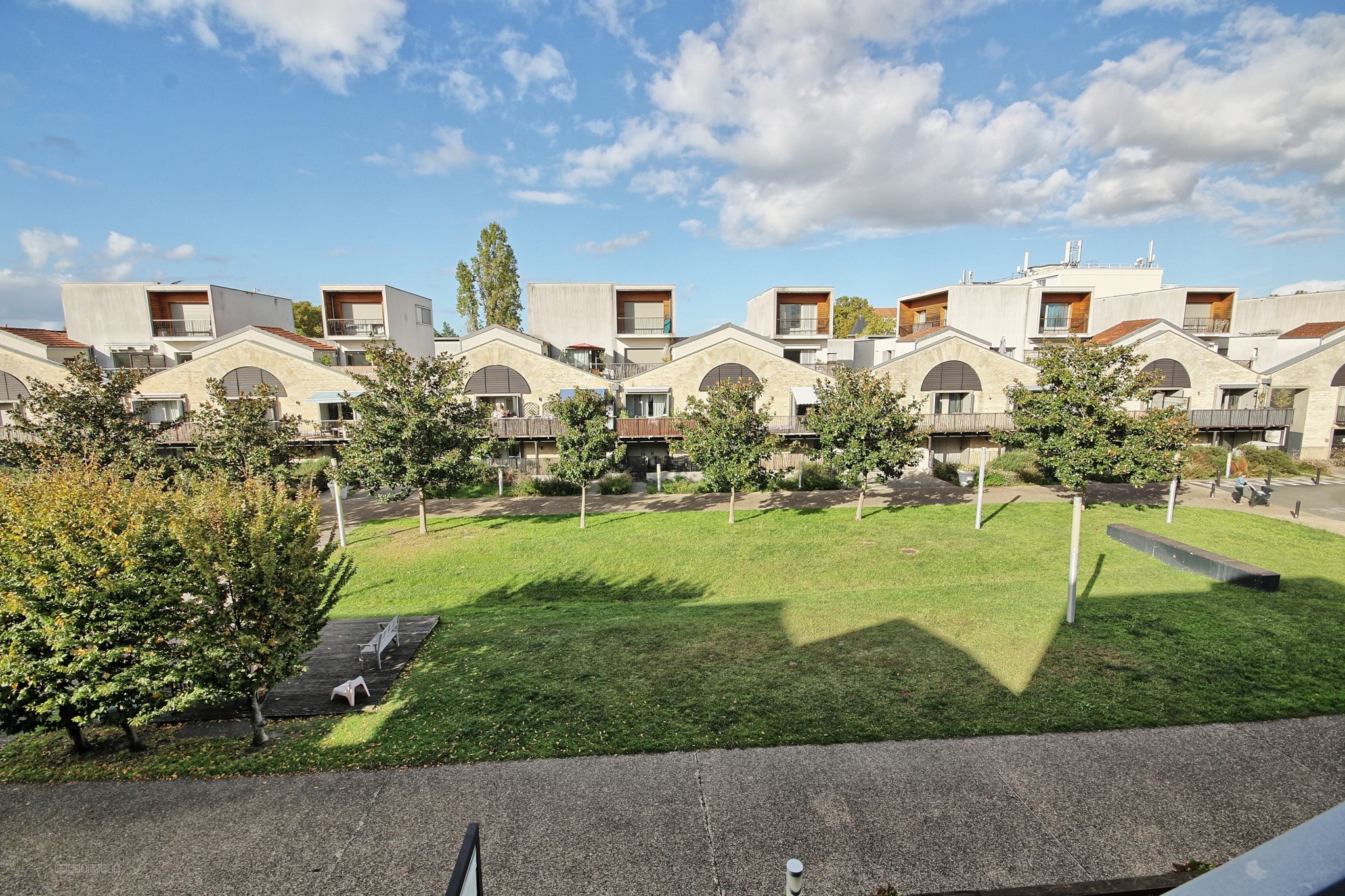 Appartement T5 de 113m2 avec garage, terrasse et balcons — photo 10