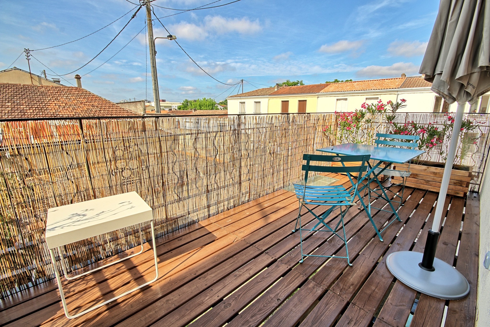 Bacalan, appartement rénové en 2021 de type T3 de 63m2 avec terrasse proche tramway — photo 2