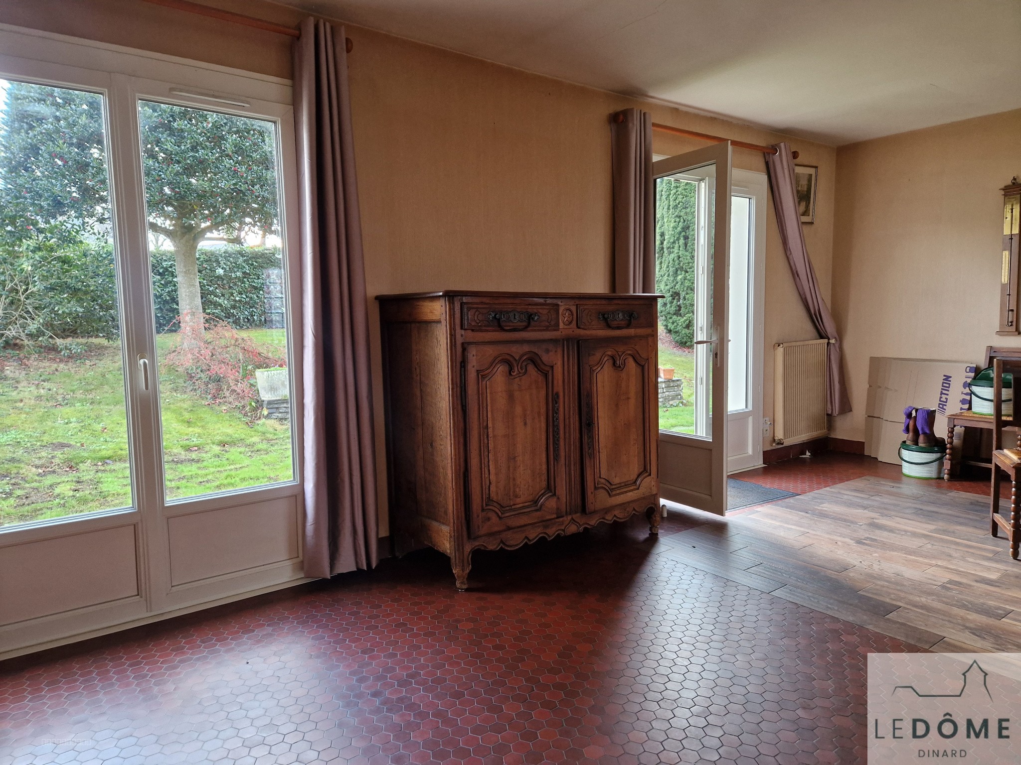Maison à vendre à Dinard Saint-Énogat Grande maison de plain pied avec jardin — photo 10
