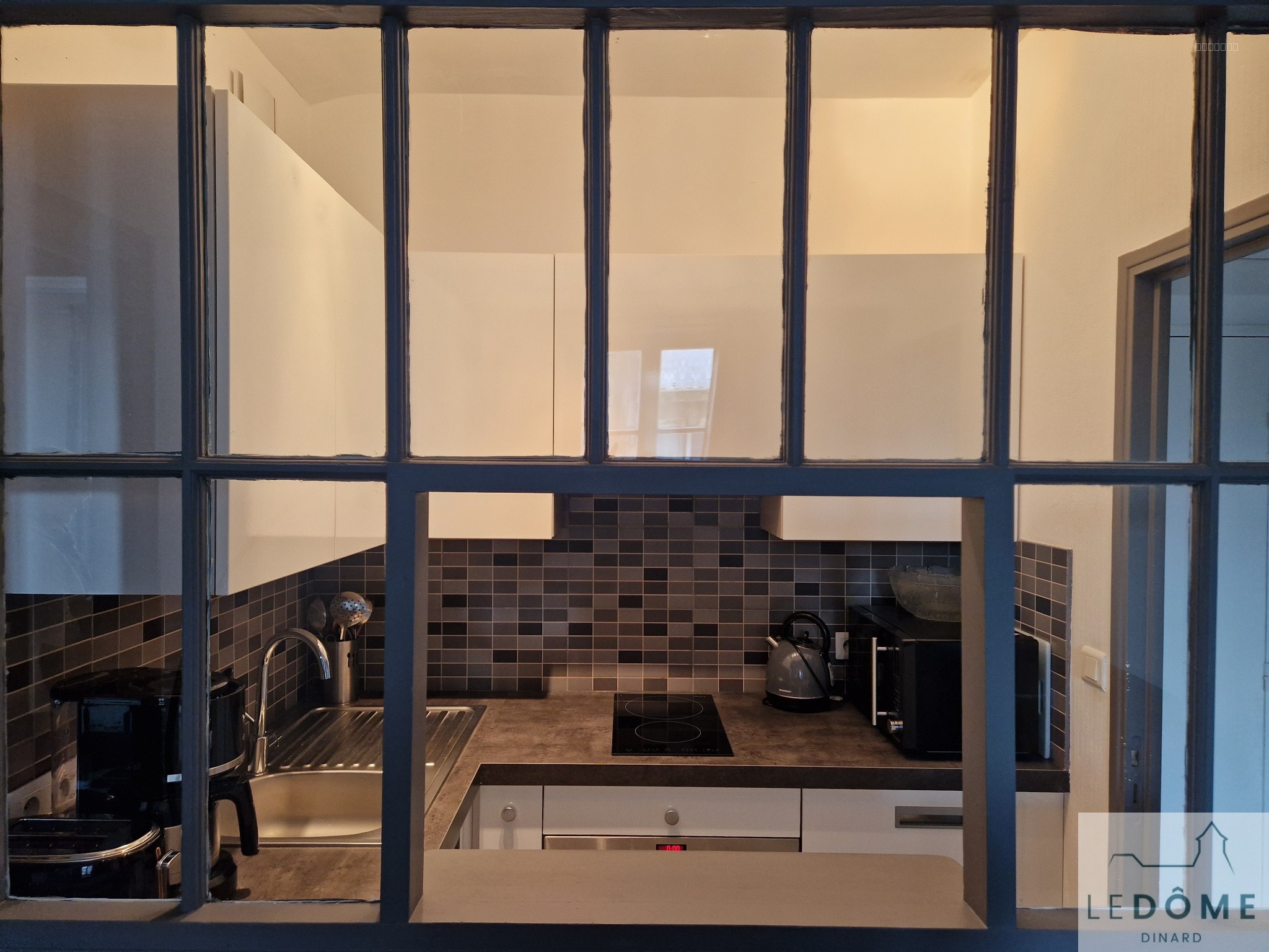 Proche plage appartement type 2 à vendre à Dinard hyper centre ville — photo 3