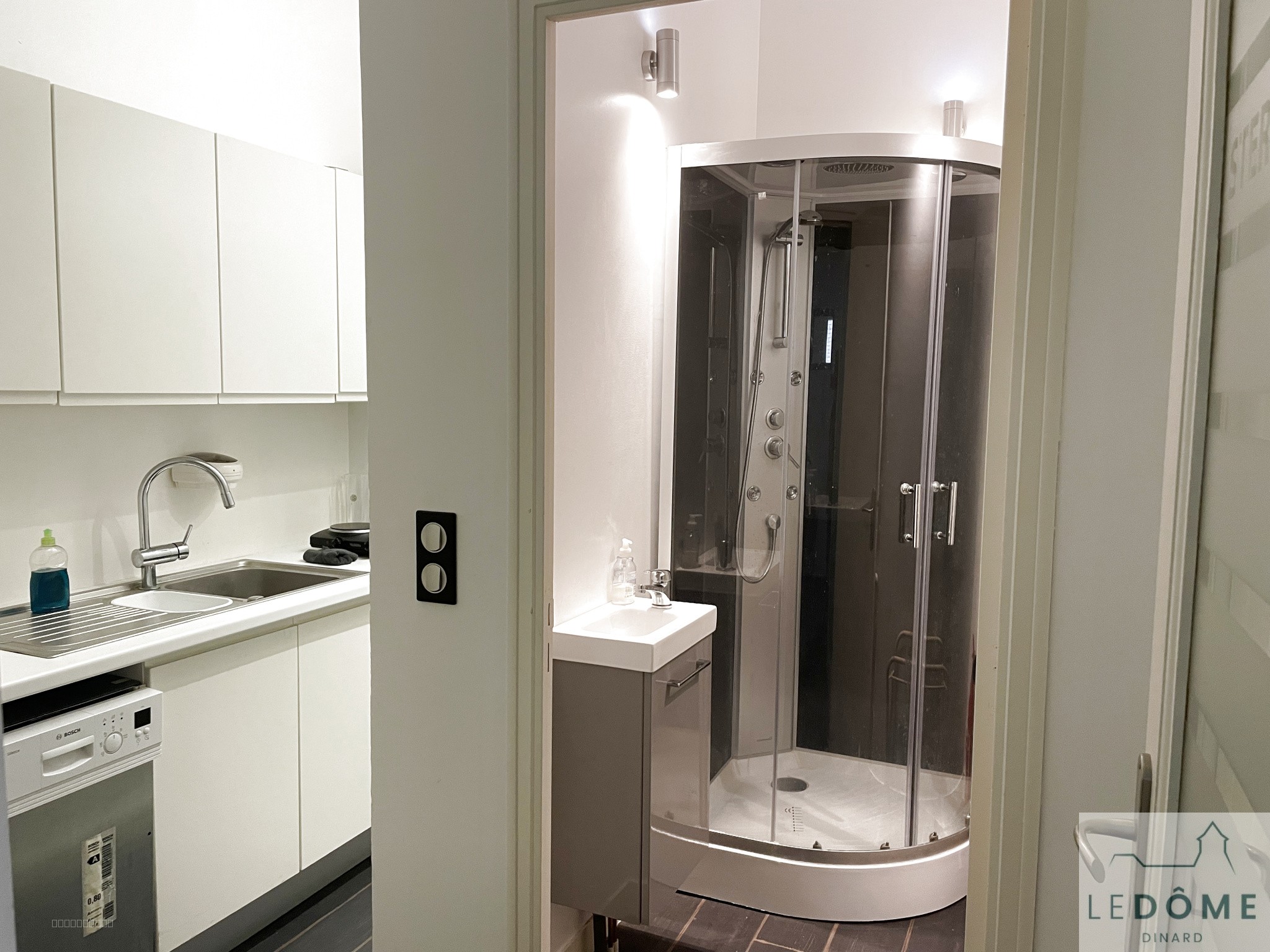 Appartement à vendre à Dinard Appartement type 2 Dinard Hyper centre ville — photo 10
