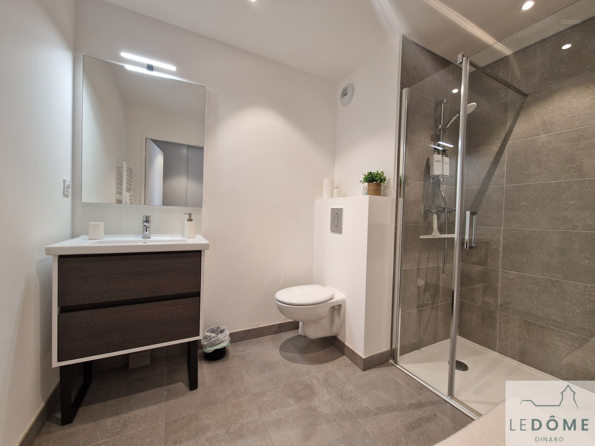 Appartement à vendre à Dinard en exclusivité Type 2 avec balcon Ouest ascenseur et garage — photo 7