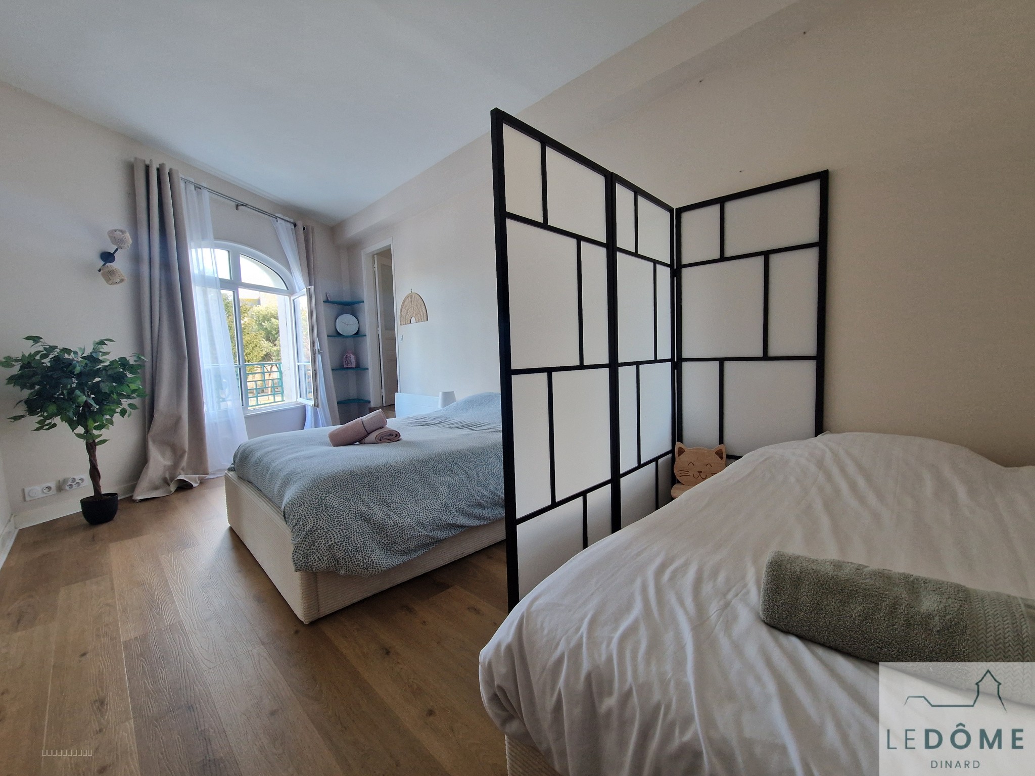 appartement à vendre en bord de mer appartement T2 proche plage et centre bourg Saint-Énogat Dinard — photo 4