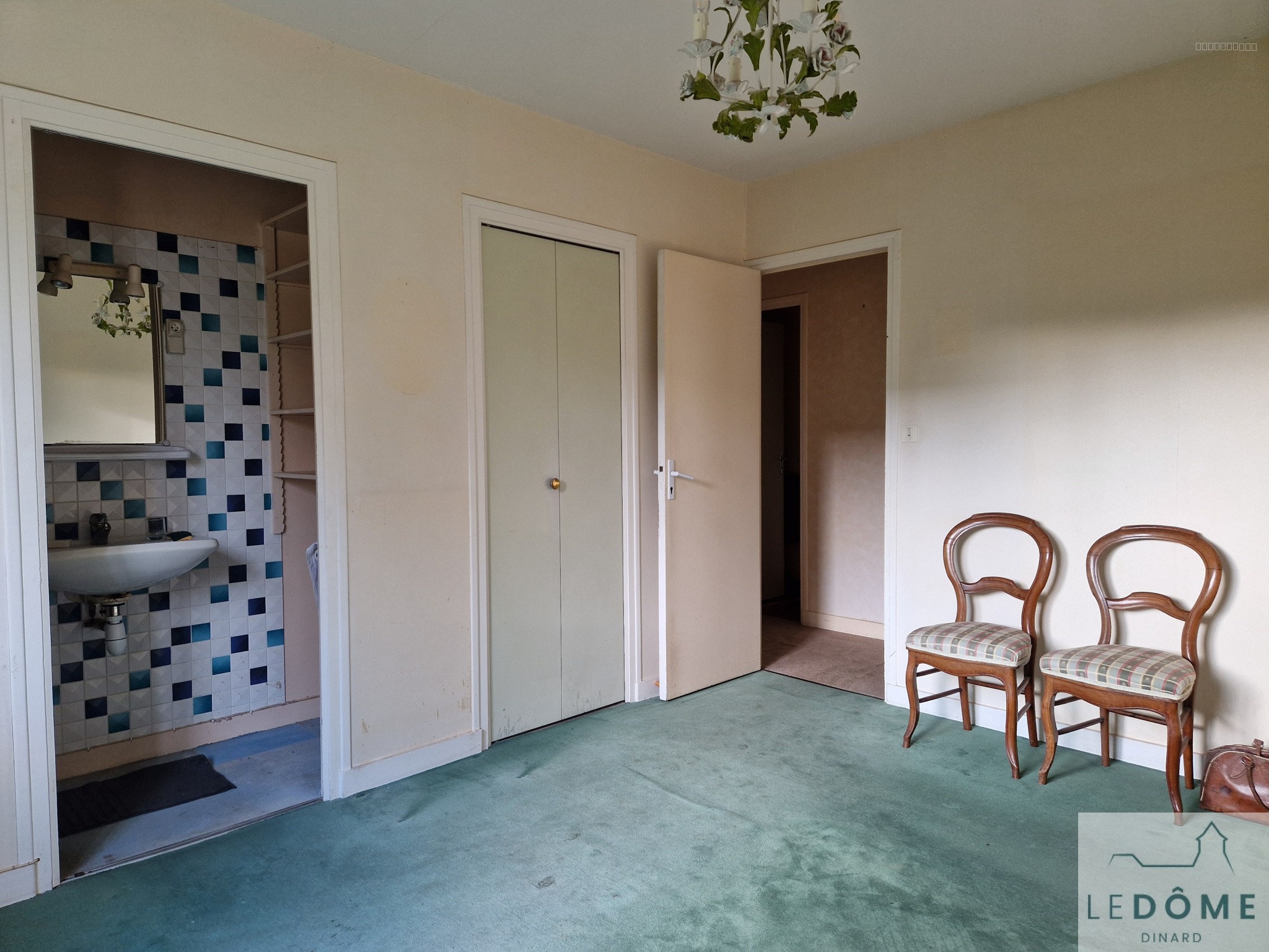 Maison à vendre à Dinard Saint-Énogat Grande maison de plain pied avec jardin — photo 15