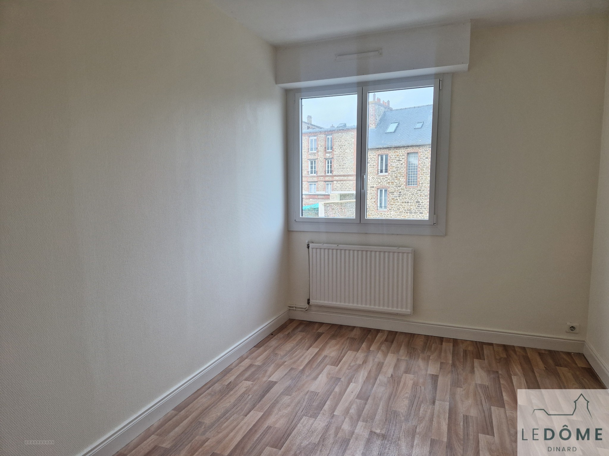 DINARD centre - Appartement Type 3 avec terrasse — photo 4