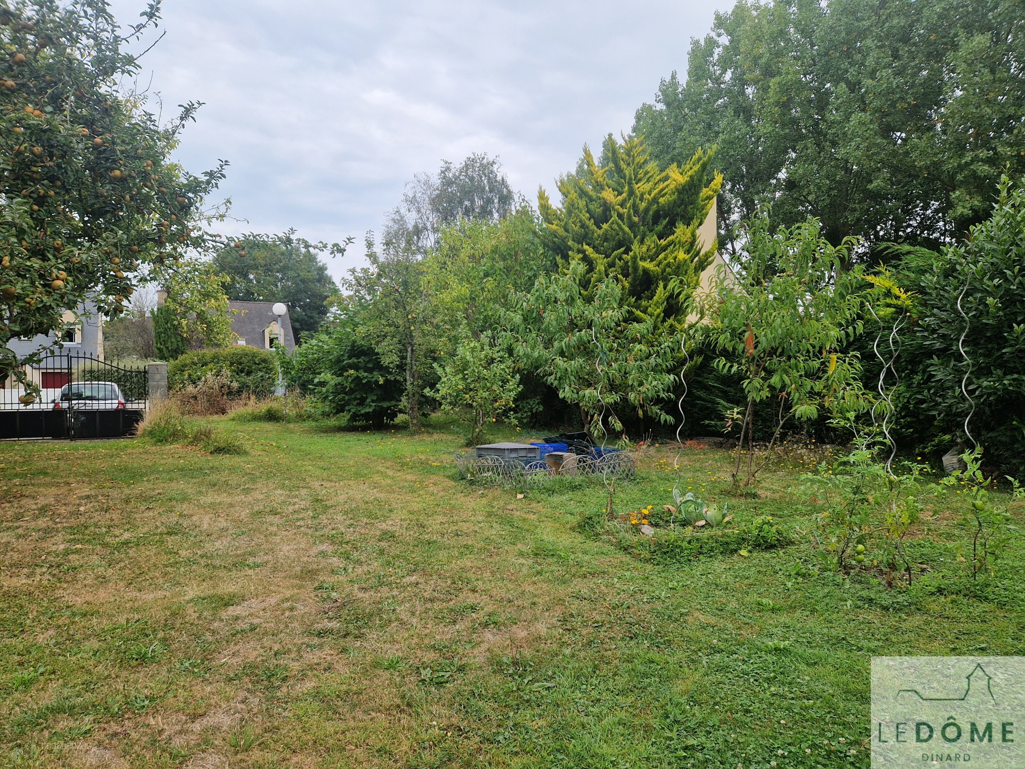 Charmante maison avec jardin 5 chambres et dépendance à vendre à Dinard — photo 14
