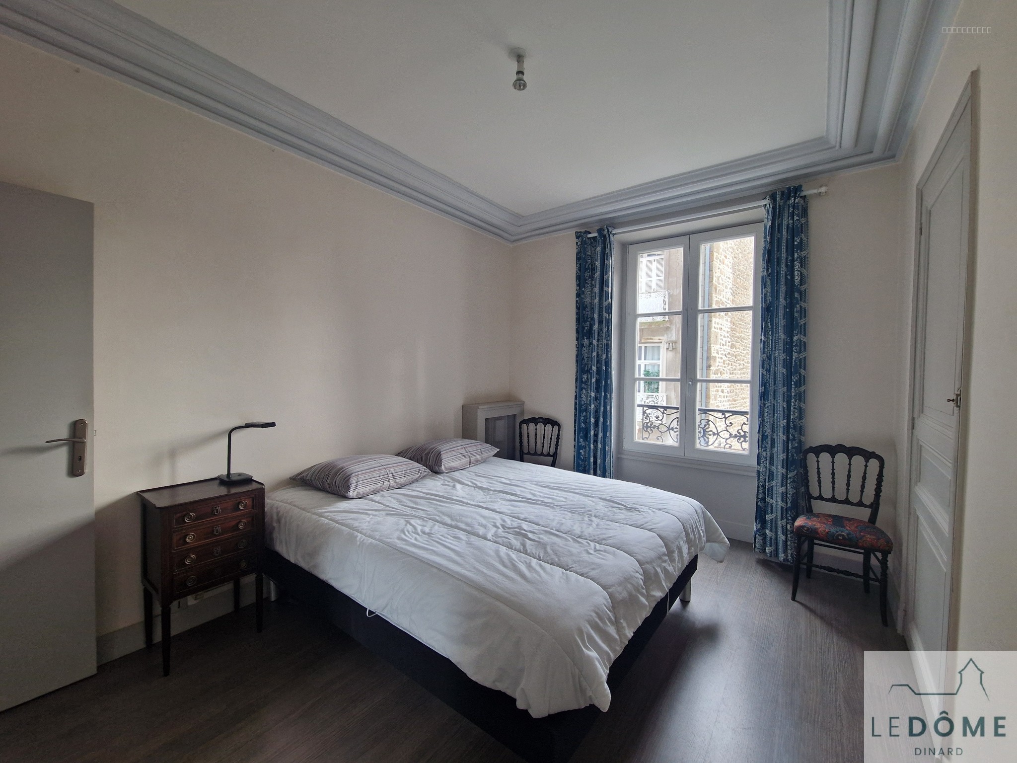 Proche plage appartement type 2 à vendre à Dinard hyper centre ville — photo 5