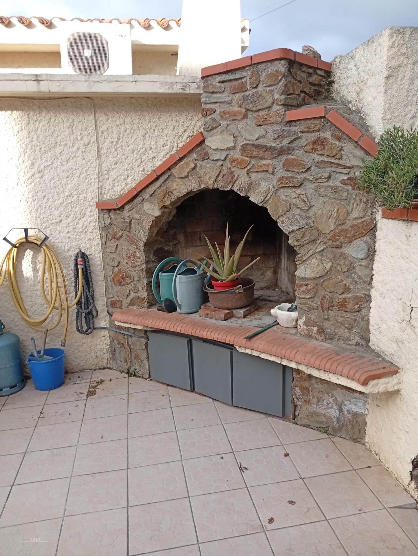 Rare au centre ville de Saint Laurent de la Salanque, villa plein plein 4 faces, superficie 125 m2 bâtie sur — photo 10