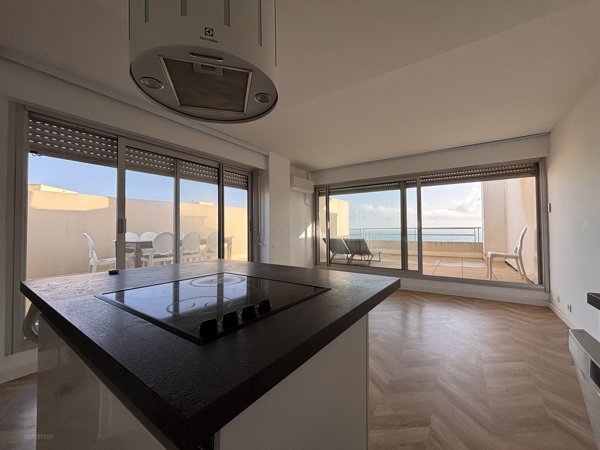 T3 Duplex, Canet Plage Sud   Dernier étage exceptionnel • Vue mer, étang & montagnes — photo 2