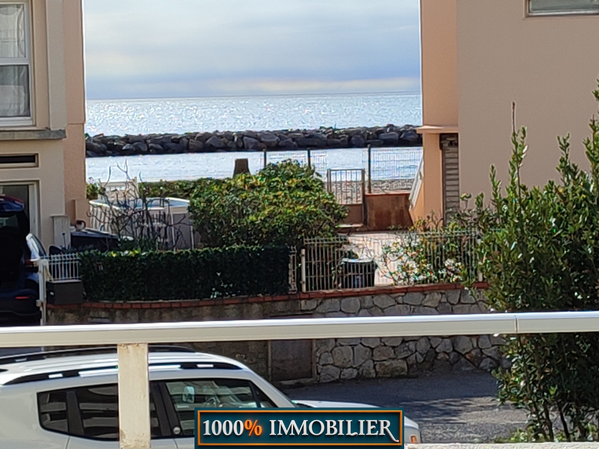 87m2, BORD DE PLAGE A 50 M      ' SOUS OFFRE ACCEPTÉE' — photo 2