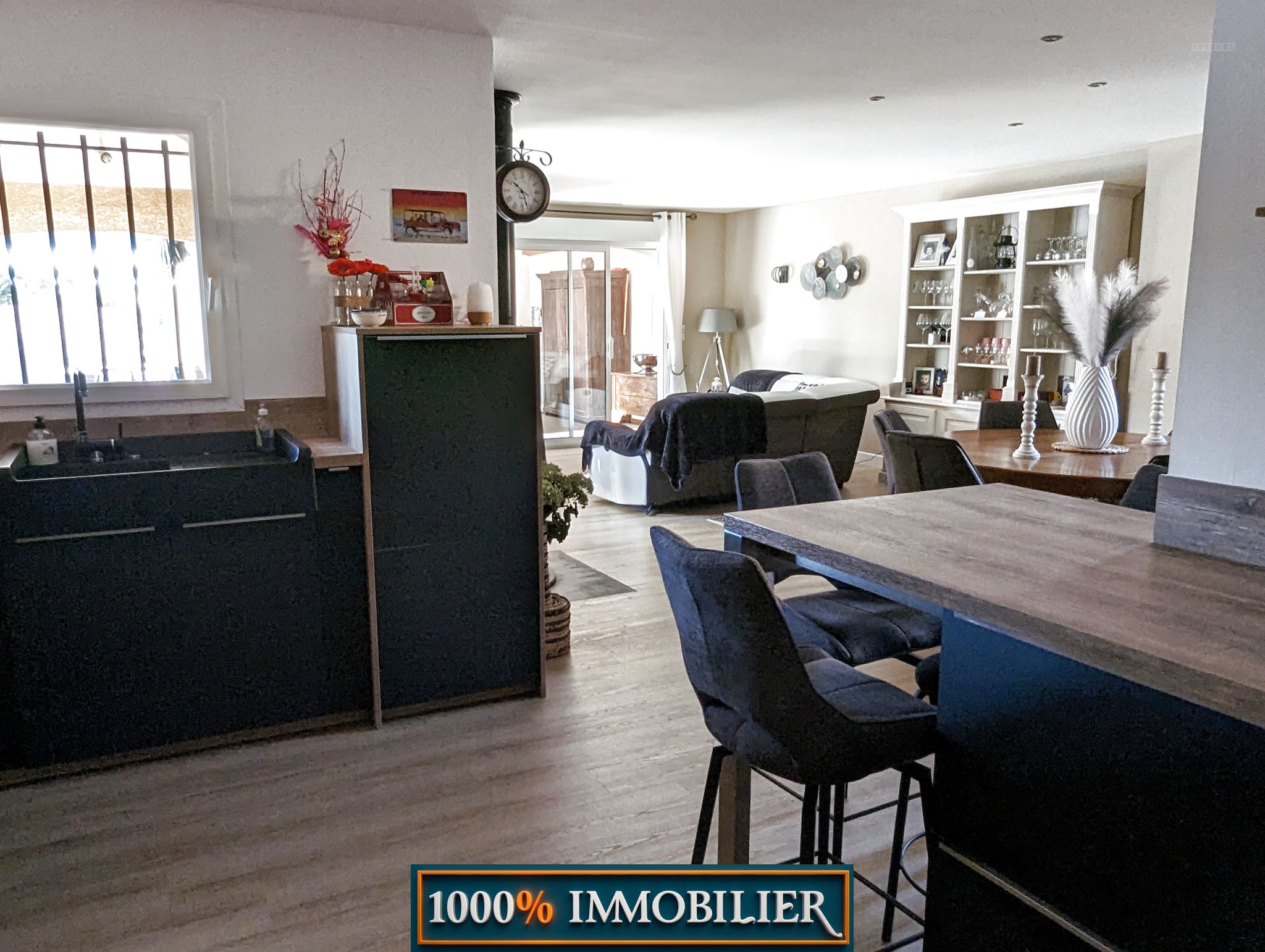 Belle villa de plain pied avec piscine — photo 11