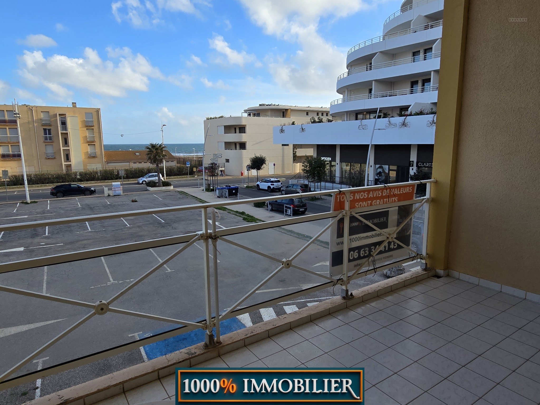 Plages et commerces 90 mètres — photo 9