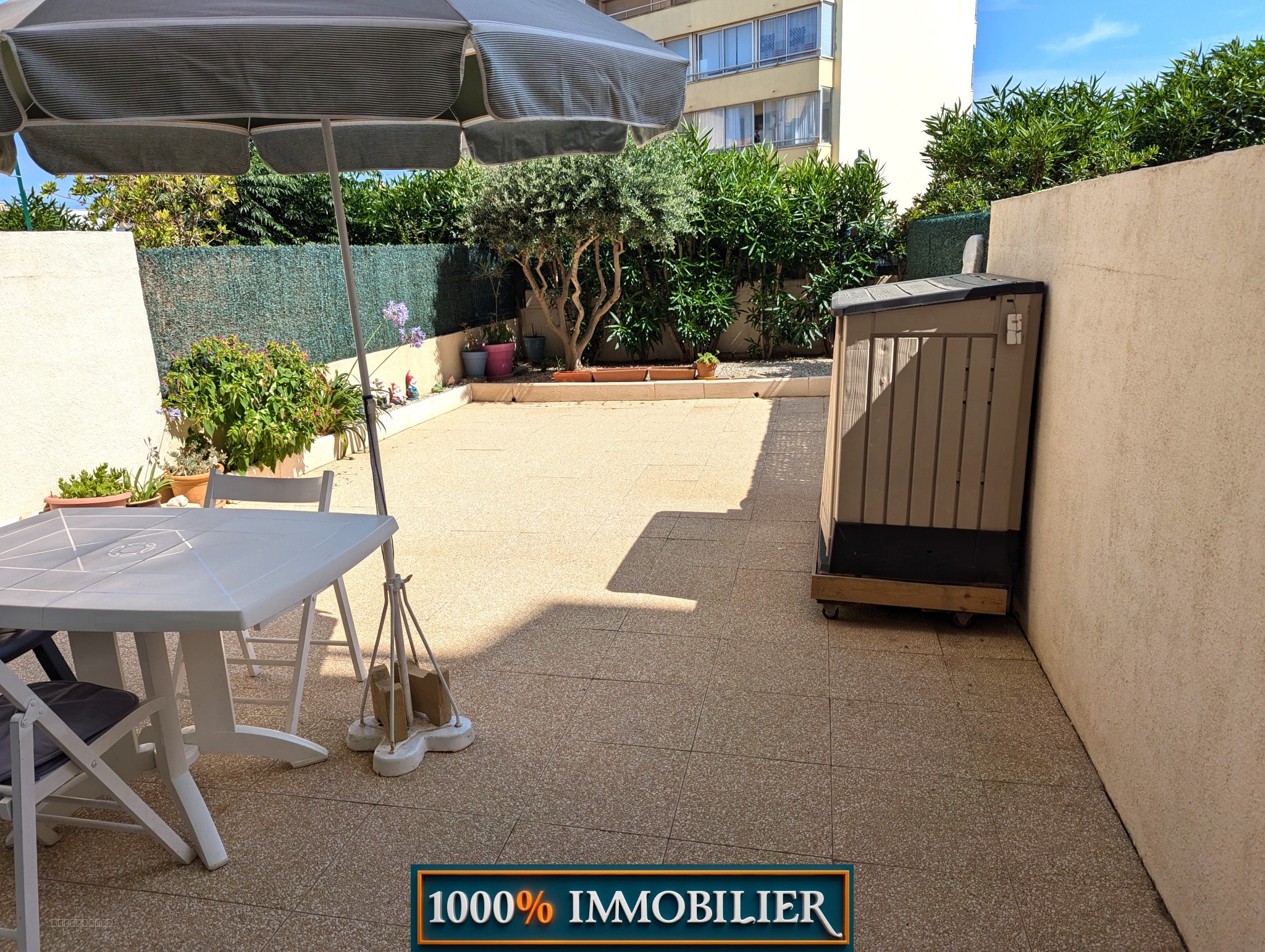 Beau T2 bis + terrasse 48m2 + parking — photo 2
