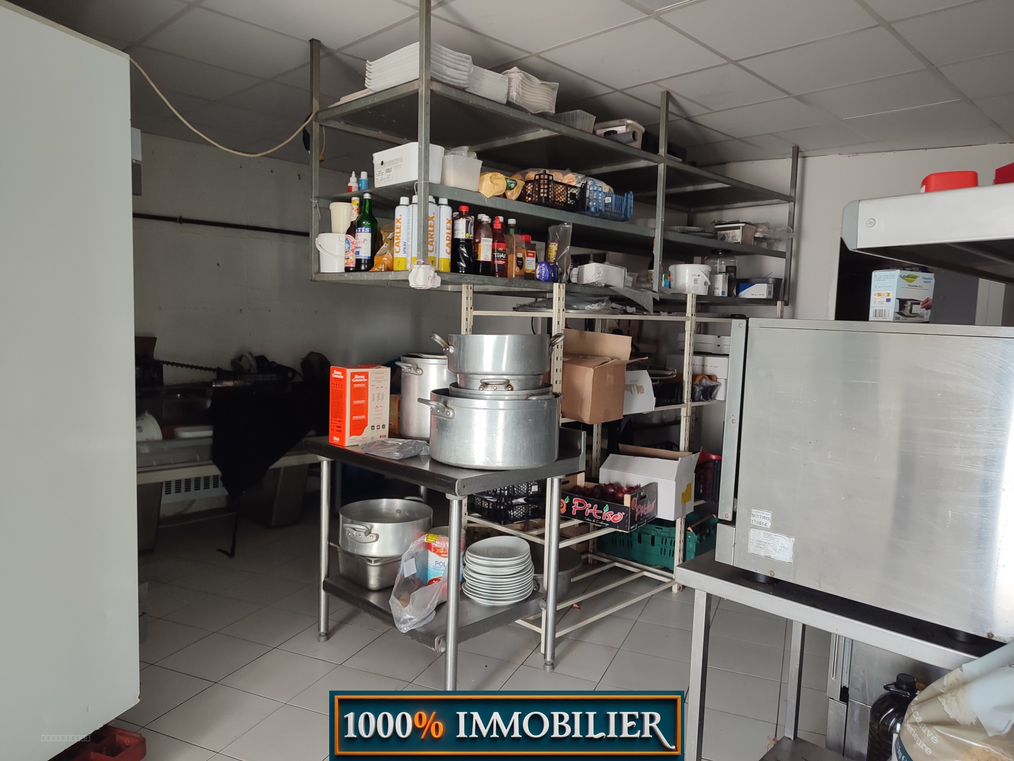 FONDS DE COMMERCE RESTAURANT 460 M2  + LICENCE IV + TERRASSES — photo 18