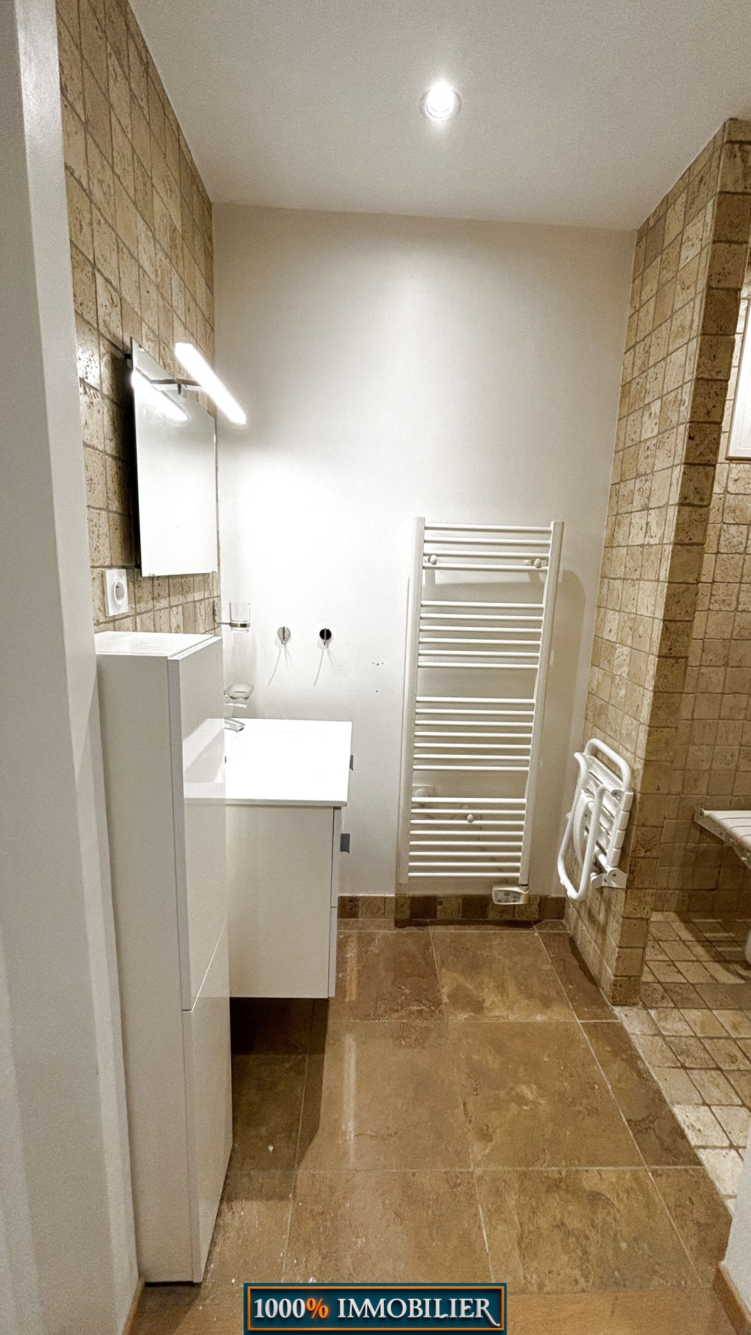 Villa de plain pied en 4 faces — photo 4