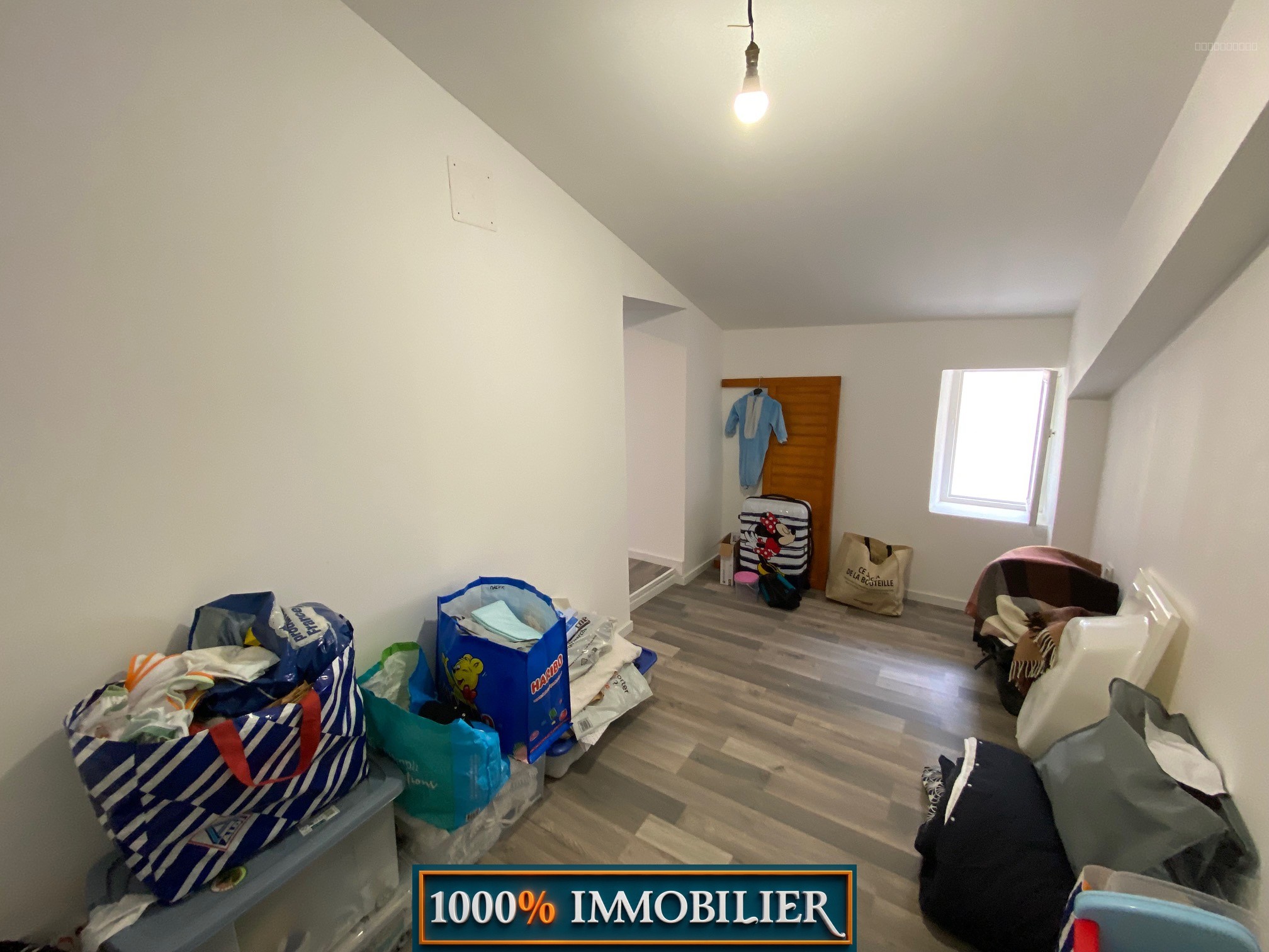 Maison de village en centre ville — photo 7