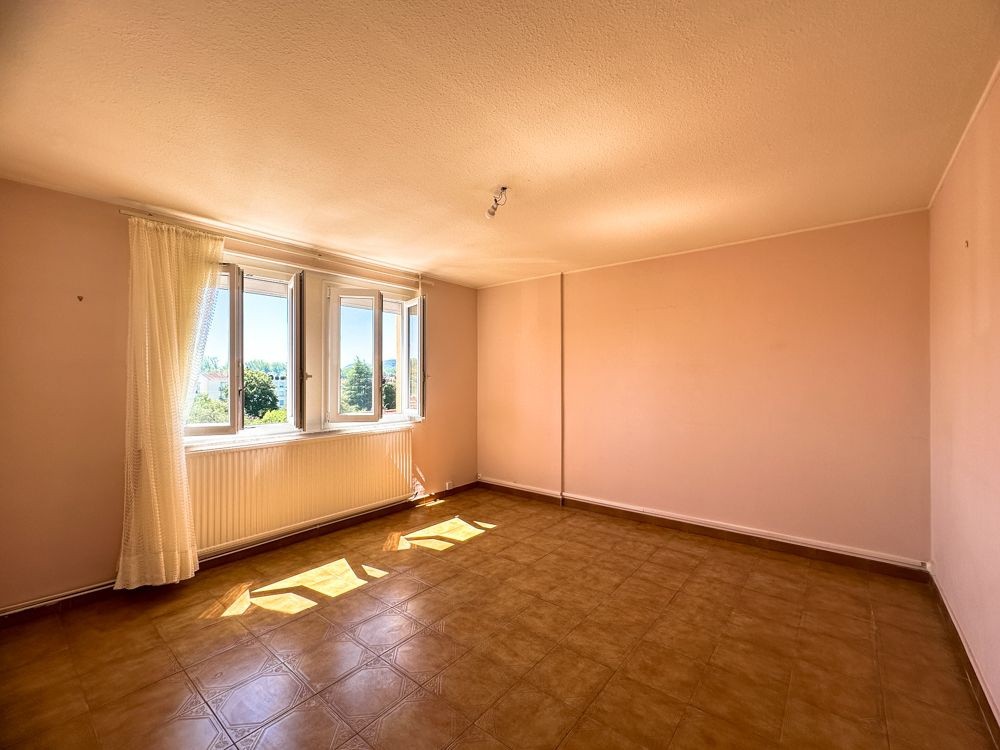 EN EXCLUSIVITE - à SCY CHAZELLES au pied du Mont S — photo 4