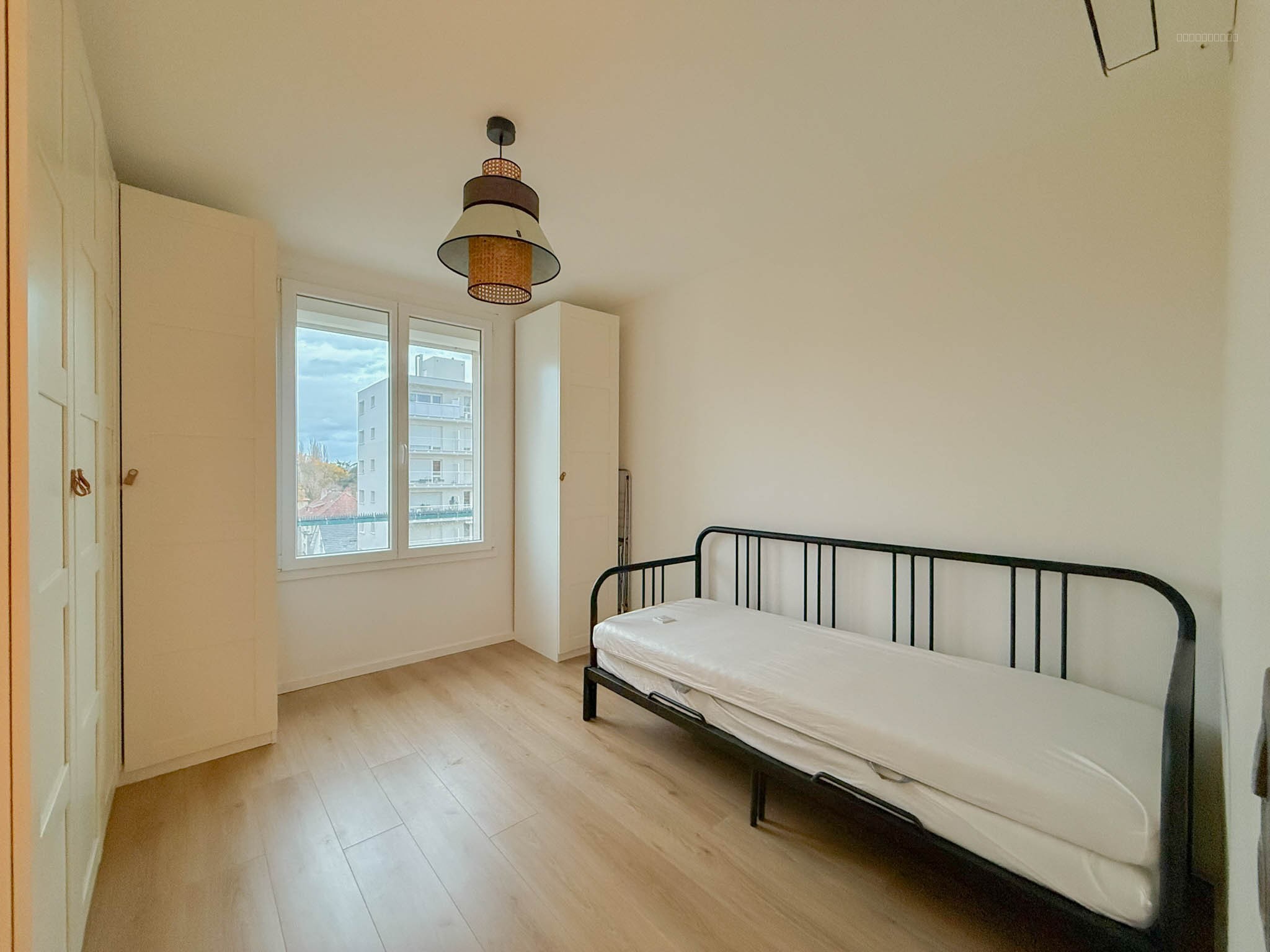 Appartement F3 58.5 m2 meublé — photo 5