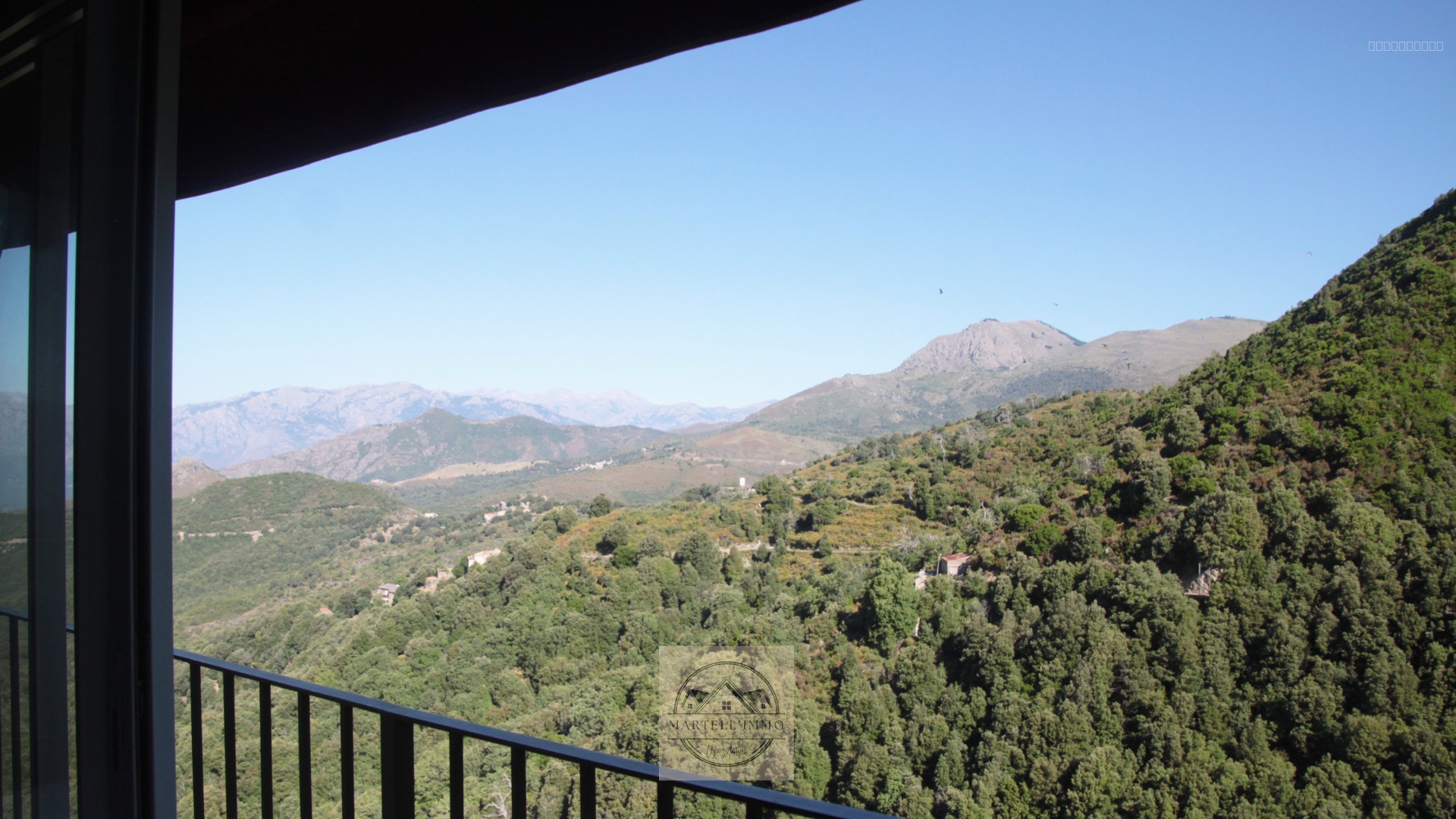 Propriété de caractère avec vue montagne   296,51 m2 habitables sur 598,02 m2 bâtis et 1 675 m2 de terrain — photo 17