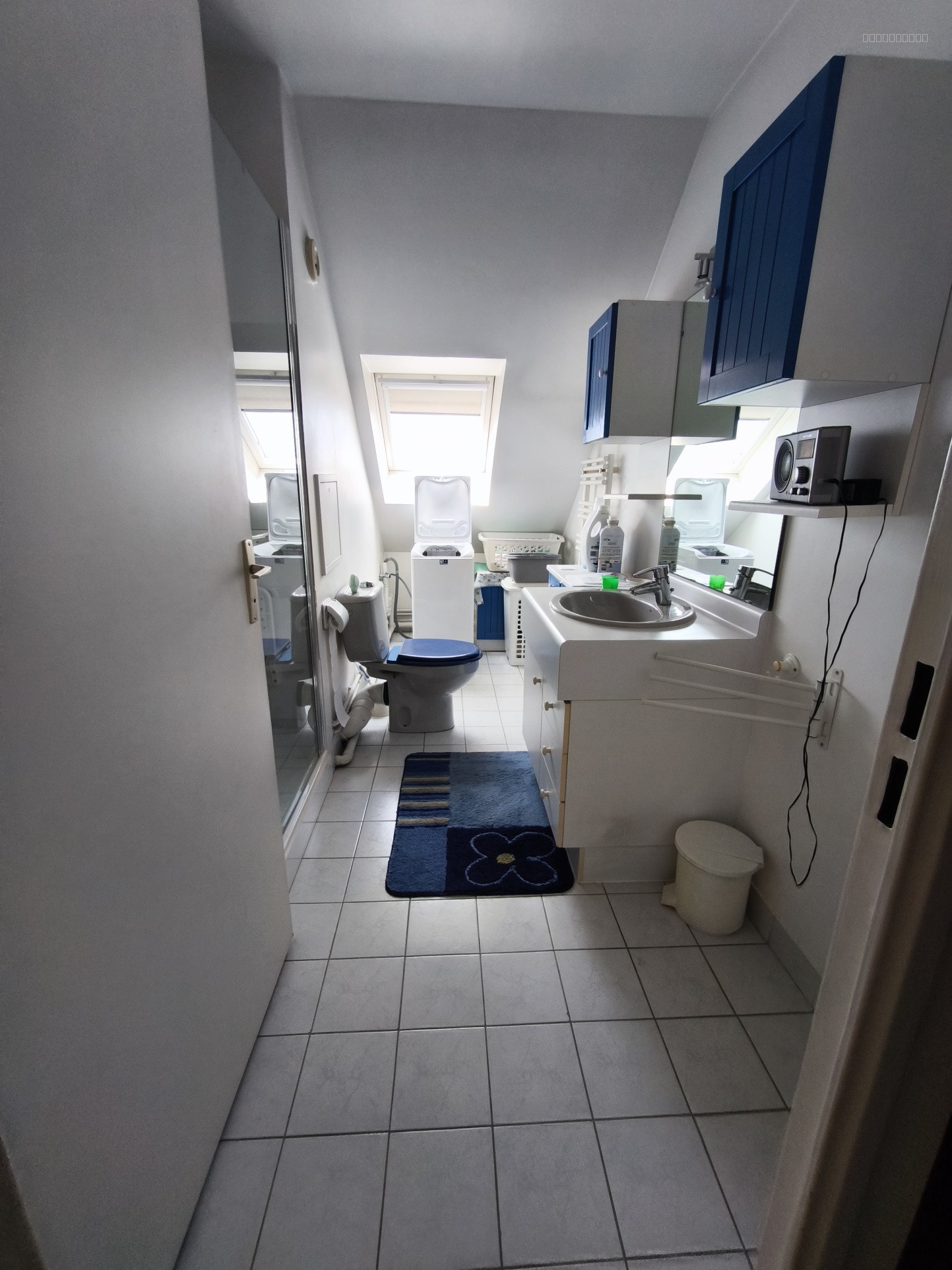 Duplex lumineux avec ascenseur   3 chambres   90 m2   Beauchamp centre — photo 9