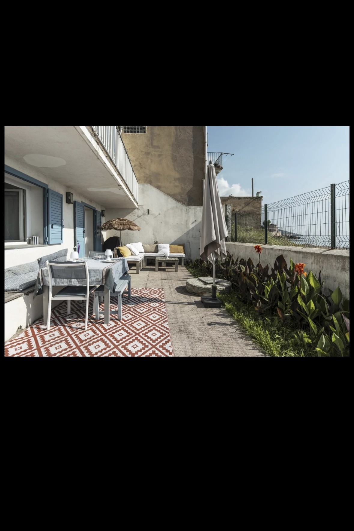 Superbe Appartement F2 les pieds dans l'eau à LAVASINA — photo 15
