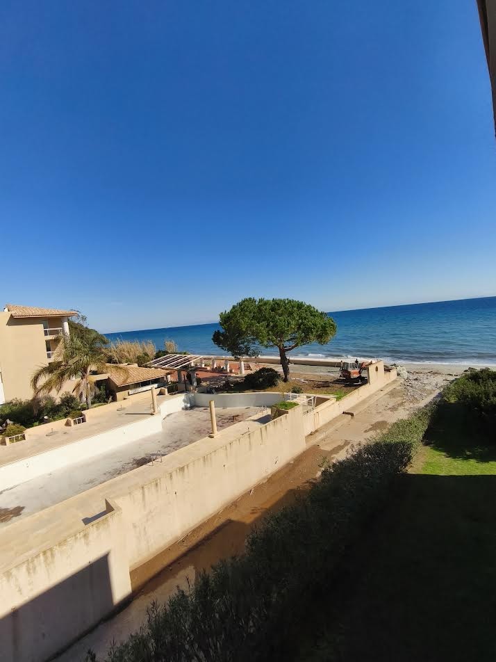 Bel appartement F2 bord de mer à Santa Lucia di Moriani — photo 5