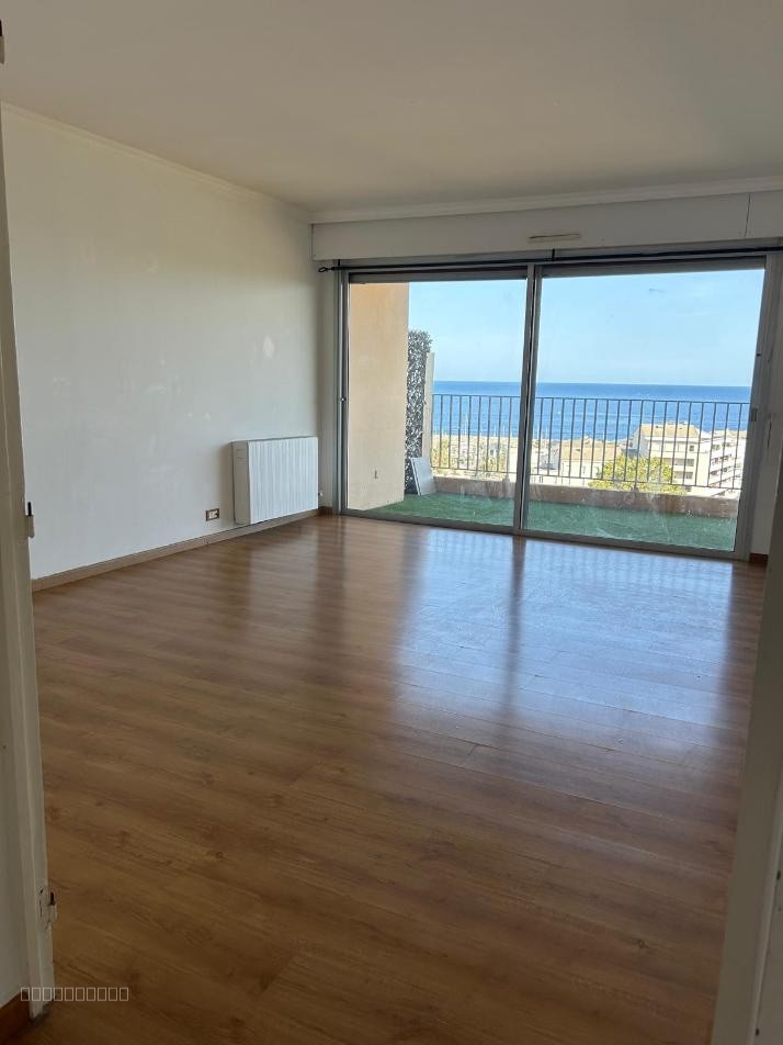 BEL APPARTEMENT T4 AVEC TERRASSE ET VUE MER, A TOGA — photo 2