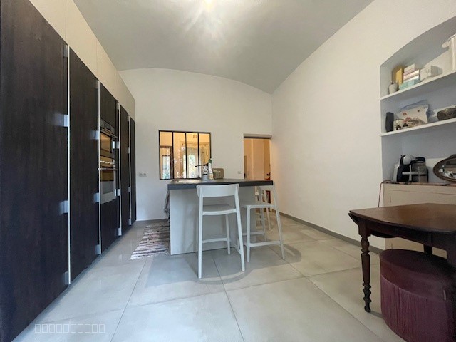 Bastia centre ville Superbe Appartement F4 rénové — photo 8