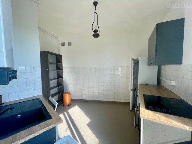 BASTIA CENTRE F3 TRAVERSANT AVEC ASCENSEUR ET VUE MER — photo 15