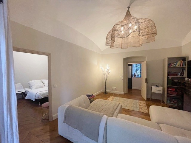 Bastia centre ville Superbe Appartement F4 rénové — photo 3