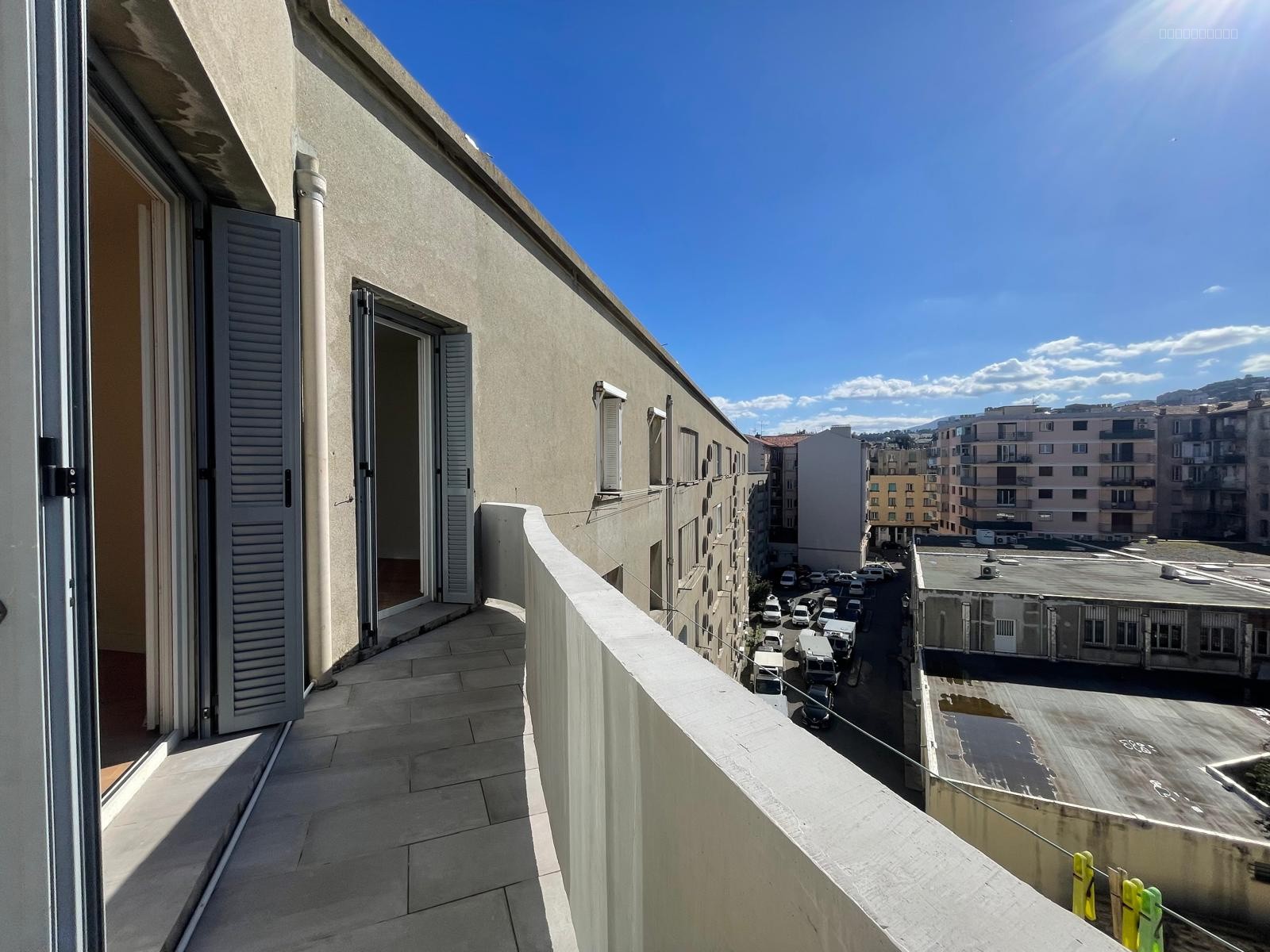BASTIA CENTRE F3 TRAVERSANT AVEC ASCENSEUR ET VUE MER — photo 11
