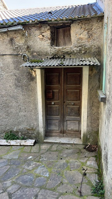 Maison de village en pierre à Santa-Reparata-di-Moriani — photo 8