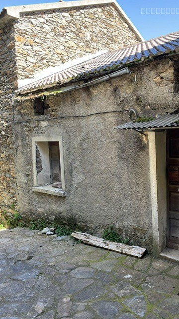 Maison de village en pierre à Santa-Reparata-di-Moriani — photo 7