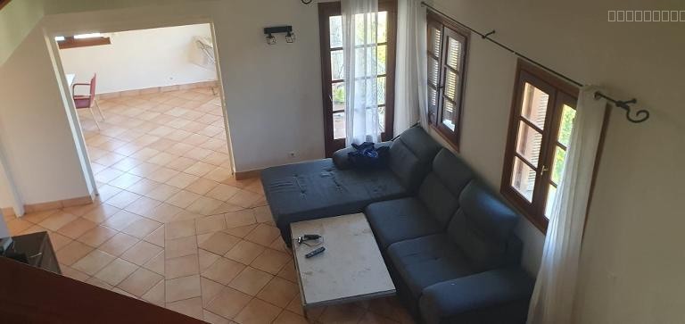 CORTE Grande maison de 2 appartements avec garage terrasses et jardin — photo 9