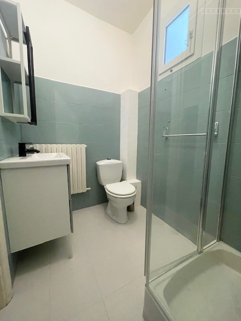 BASTIA CENTRE F3 TRAVERSANT AVEC ASCENSEUR ET VUE MER — photo 9