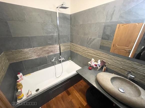 Bastia quartier Préfecture Appartement F5 avec garage — photo 12