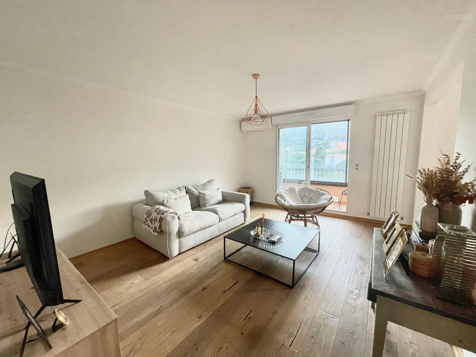 Bastia quartier Préfecture Appartement F5 avec garage — photo 3