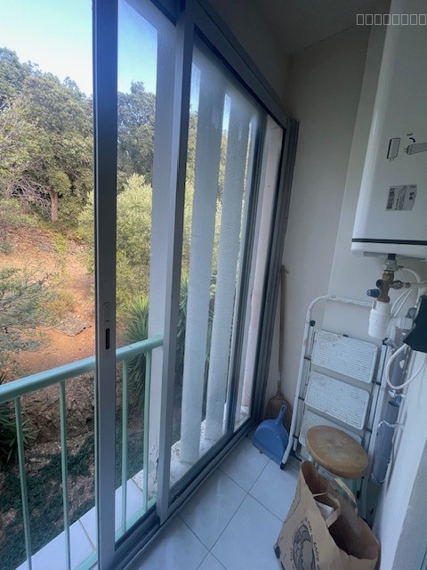 PIETRANERA  Appartement F2 vide avec terrasse et vue mer — photo 7