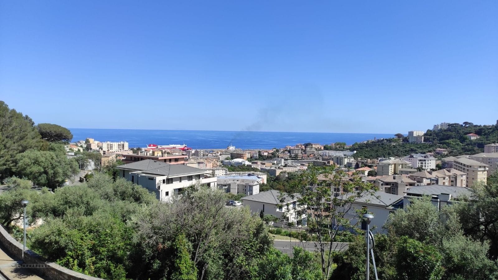 SUR LES HAUTEURS DE BASTIA BEAU T3 AVEC TERRASSES VUE MER — photo 12