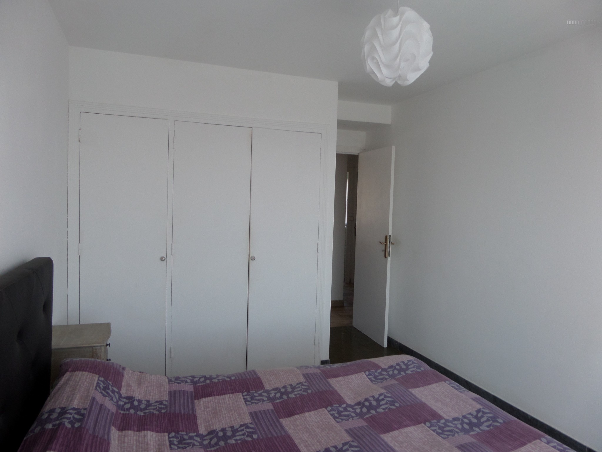 BEL APPARTEMENT VU MER ET MONTAGNE DE 90 M2 AVEC TERRASSE ET VERANDA A MORIANI PLAGE — photo 15
