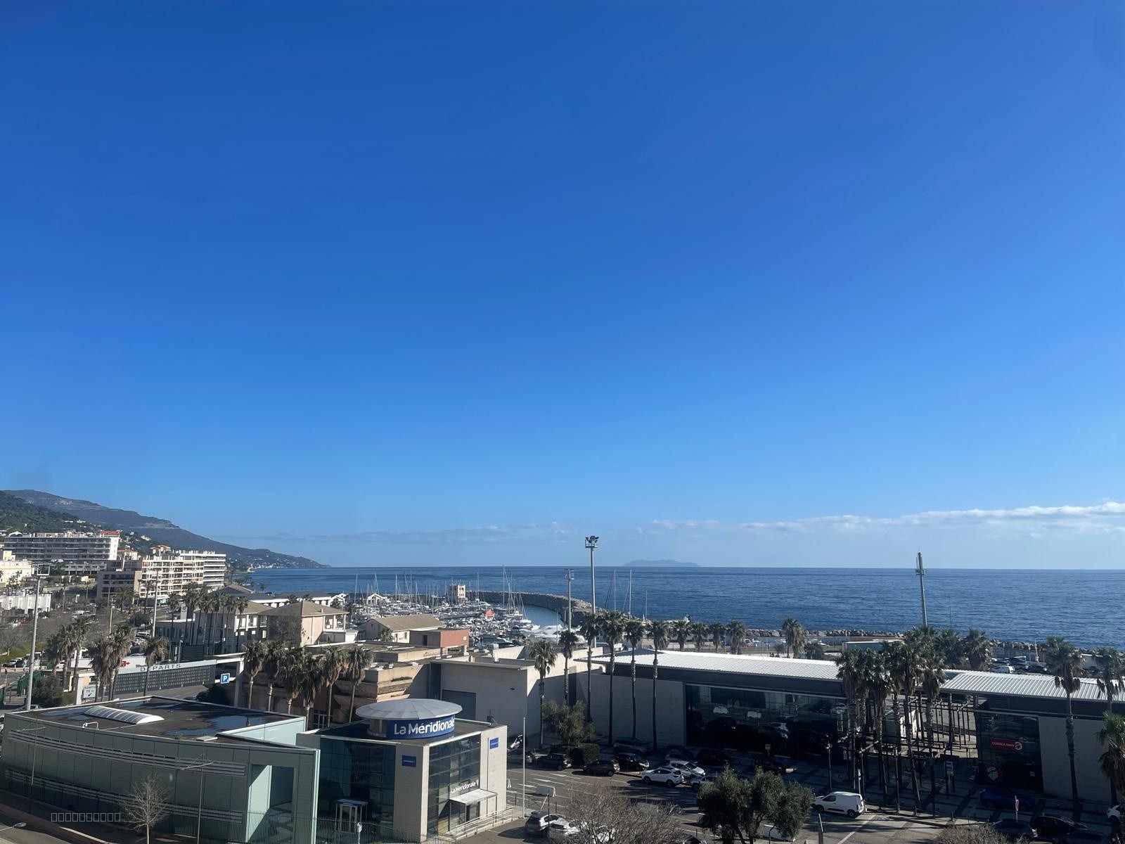 BASTIA CENTRE F3 TRAVERSANT AVEC ASCENSEUR ET VUE MER — photo 12