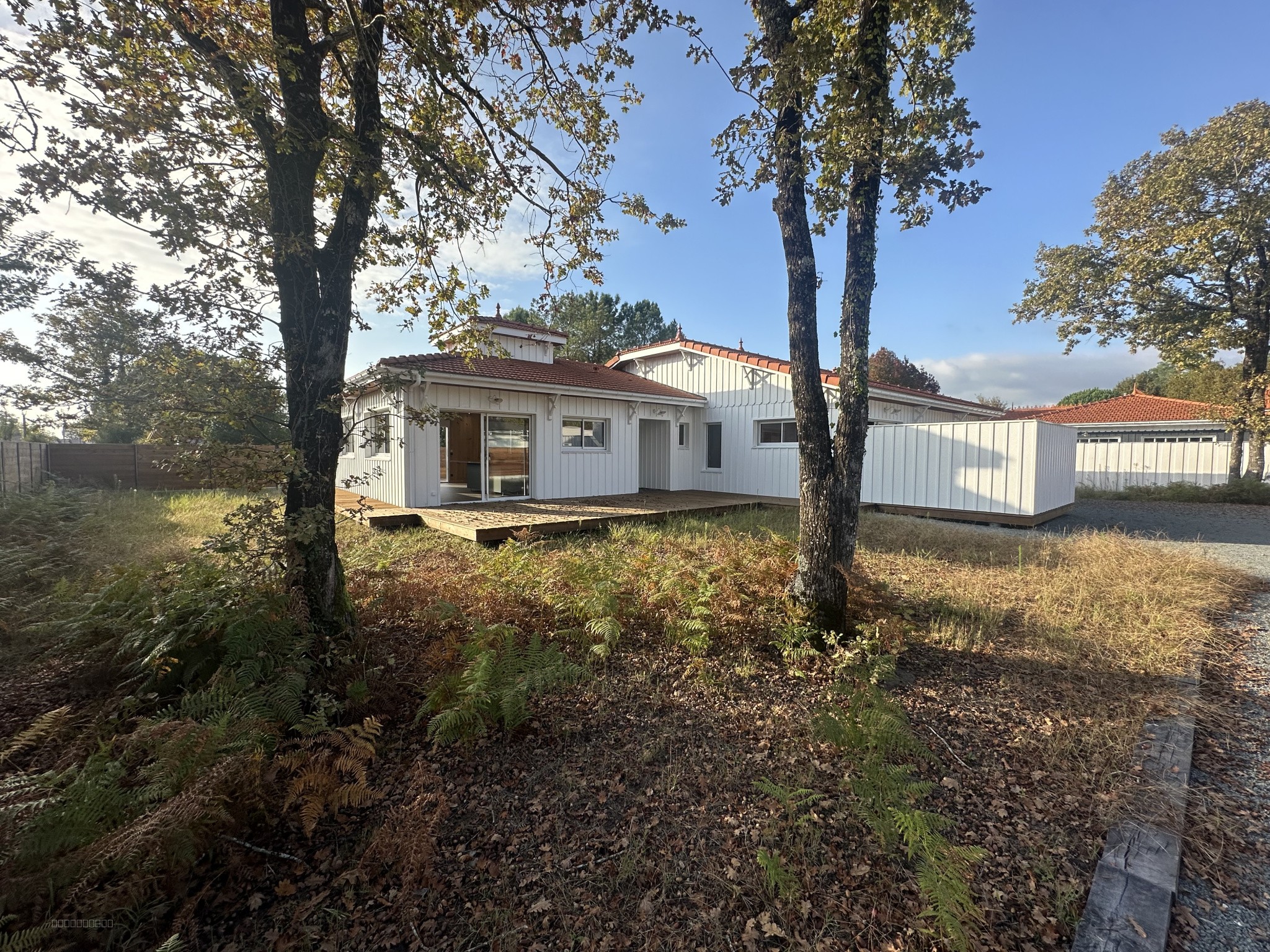 À Arès, l’élégance contemporaine à deux pas du Bassin — photo 2