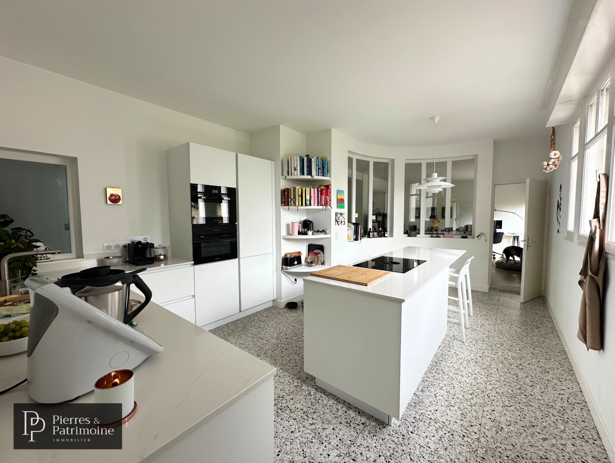 Belle propriété en pierres sur parc arboré avec piscine — photo 13