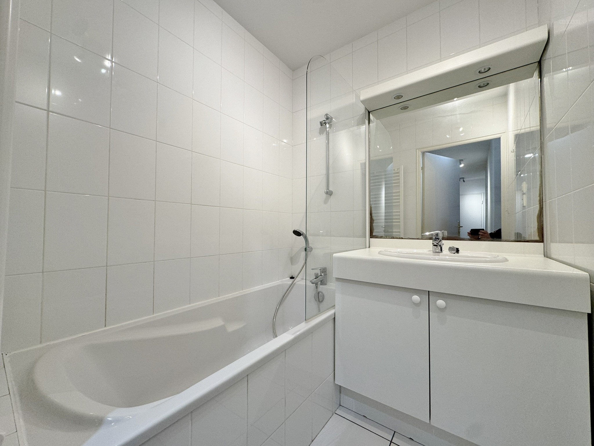 Superbe Appartement Avenue Privée. — photo 11