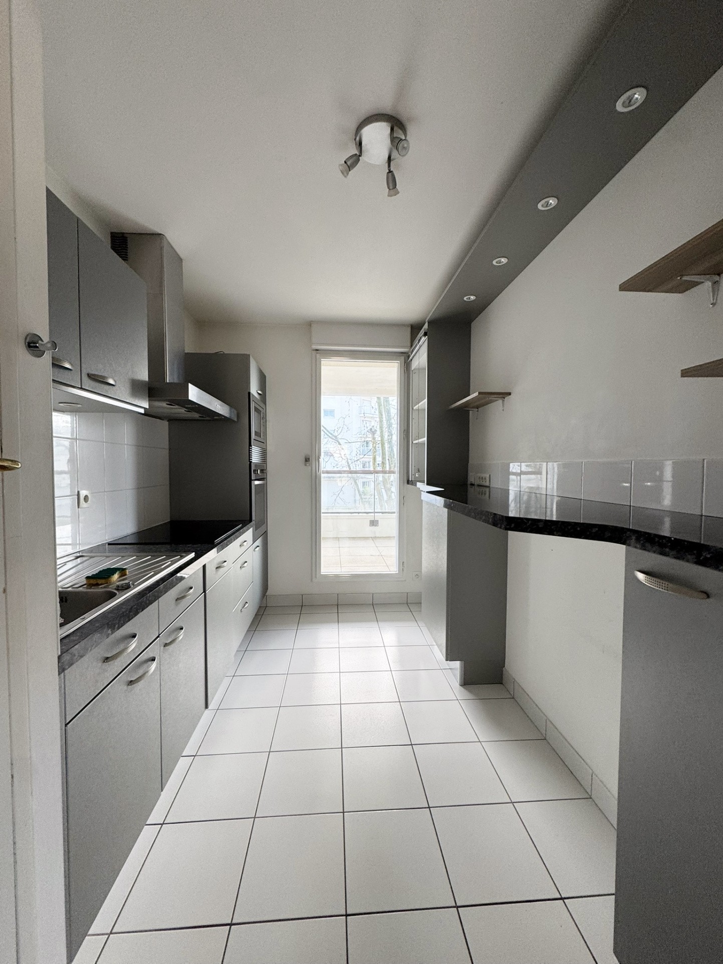 Superbe Appartement Avenue Privée. — photo 4