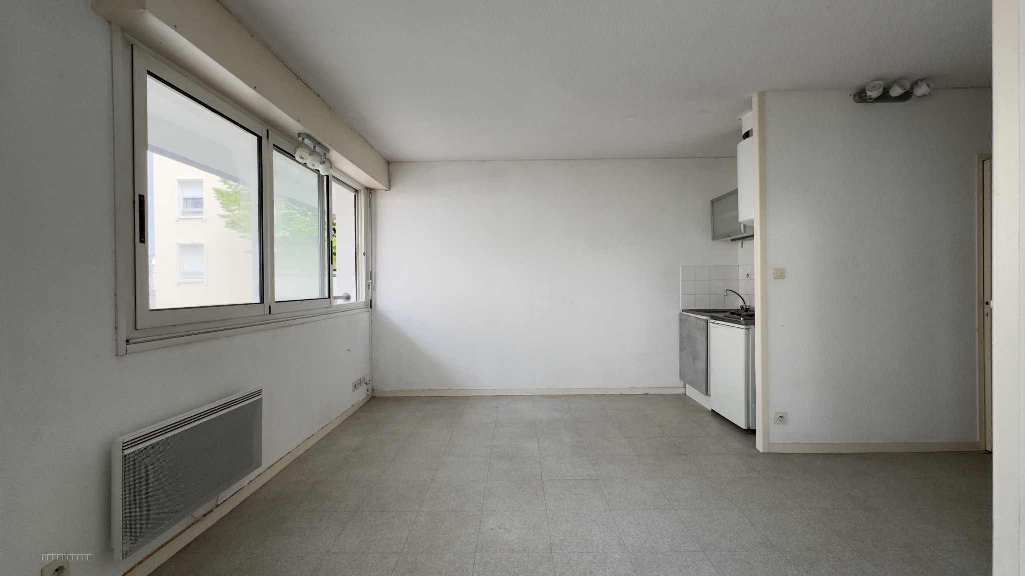 Agréable Studio dans Quartier Résidentiel — photo 2
