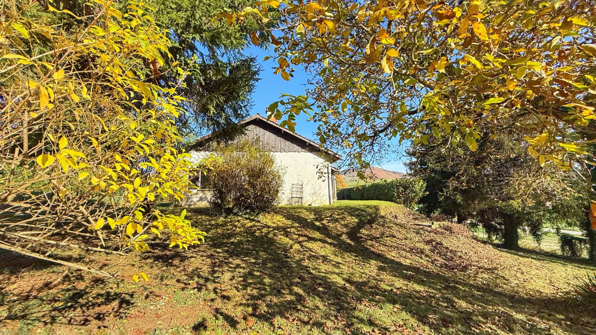 VOIRON, Villa PP avec terrain de 2310 m2 et garage — photo 17