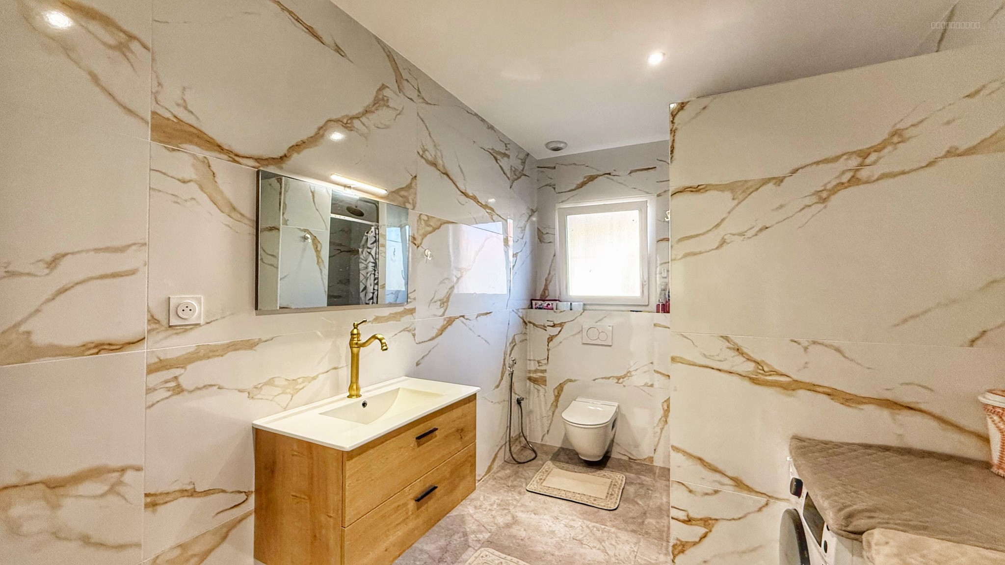 LA FRETTE, Villa de plain-pied récente 125 m2 — photo 5