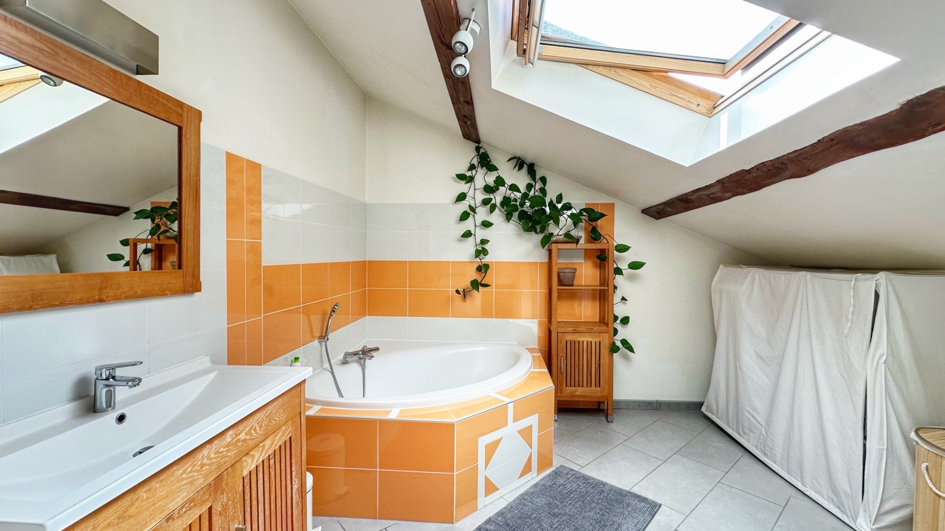 Propriété - 9P 272 m2 — photo 18